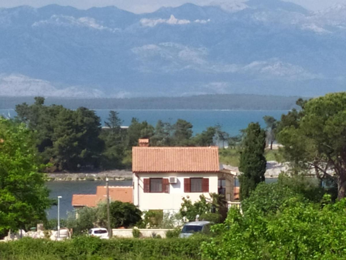 Apartmani Mira Nin Exterior photo